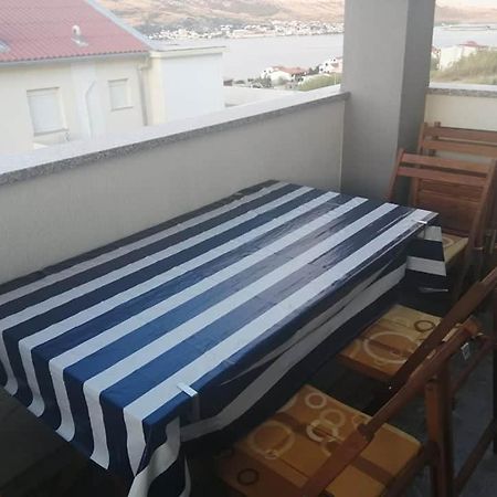 Apartman Dora Pag Town Exterior foto