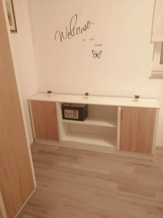 Apartman Dora Pag Town Exterior foto